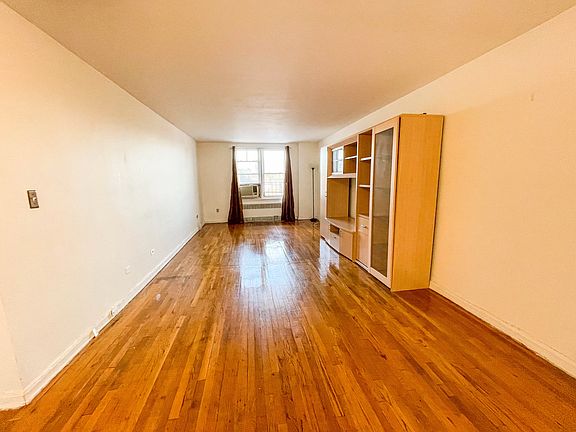 2nd image of 67-25 Clyde St APT 7S