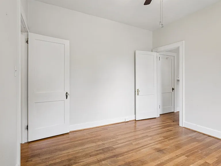 7 Willoughby Pl — Photo 19