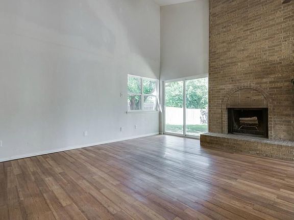 5th image of 811 Salem Trl