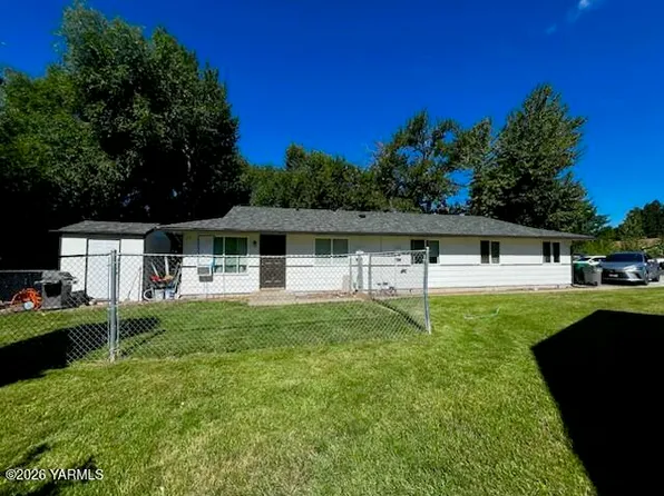 1721 Victor Pl, Ellensburg, WA 98926