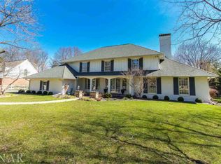 704 S Moore St, Bloomington, IL 61701