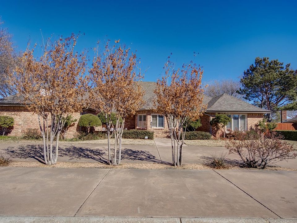 1st image of 8 Whisperwood Cir