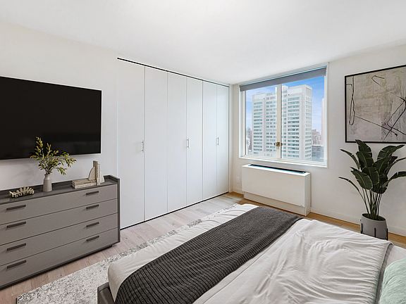 4th image of 401 E 80th St APT 31G