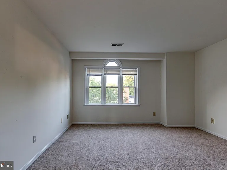 1427 Oronoco St #2-7 — Photo 12