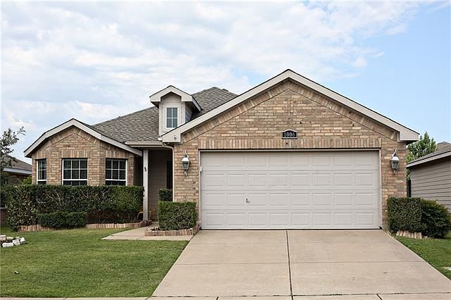 1st image of 1006 Oak Hollow Ln