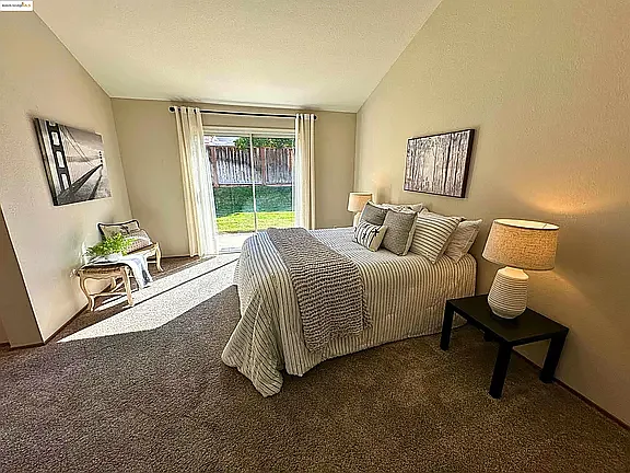 1590 Doe Trail Ln — Photo 12