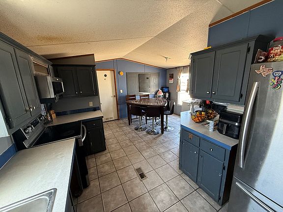 4th image of 12880 W Whirlaway Dr