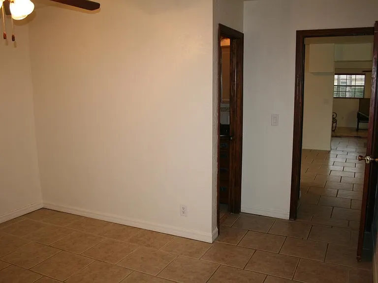 7770 NW 33rd St — Photo 13