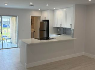 2812 Duke Ln, Delray Beach, FL 33445
