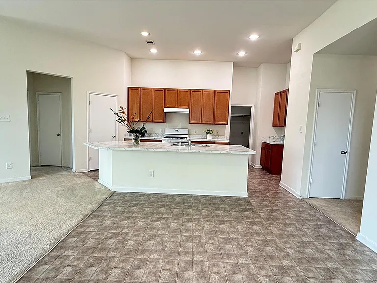 22414 Auburn Valley Ln — Photo 14