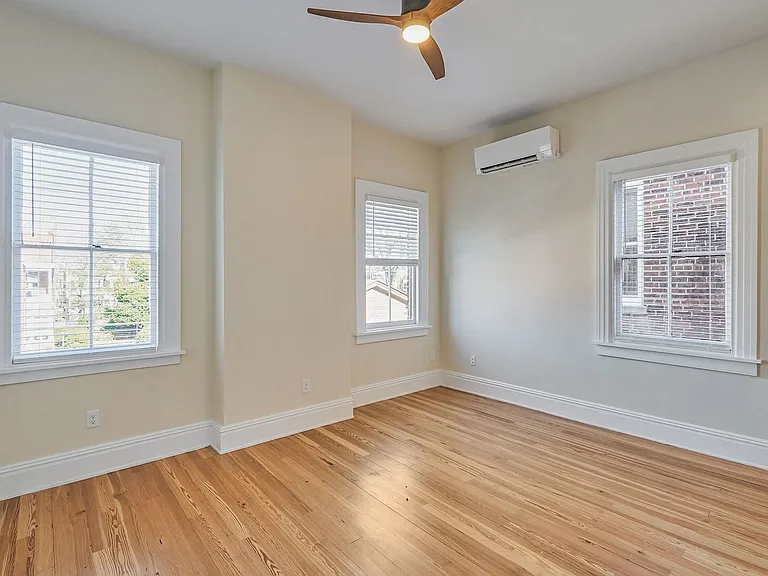 1840 Monument Ave #7 — Photo 7