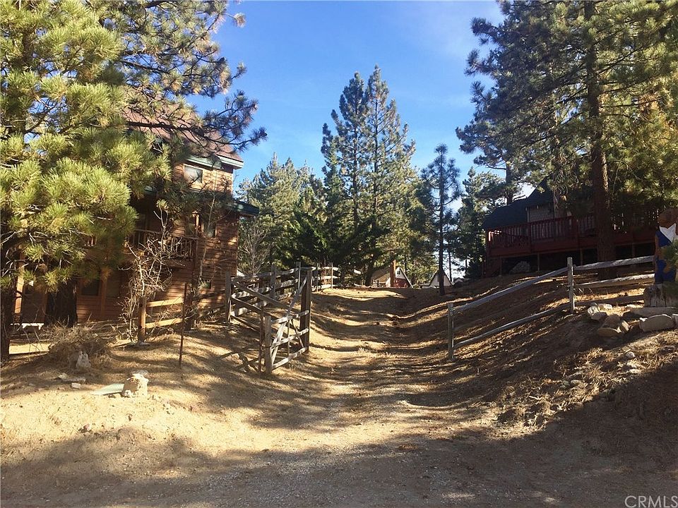 1st image of 337 Arroyo Dr