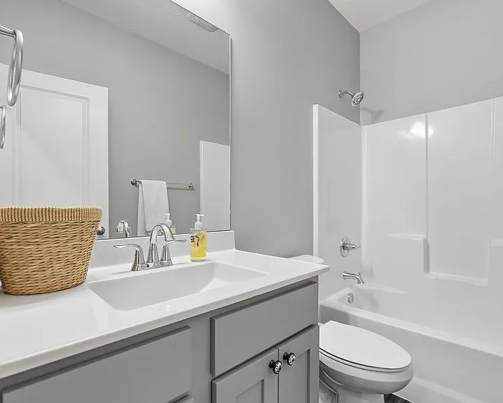 8920 Shadow Creek Ln — Photo 25