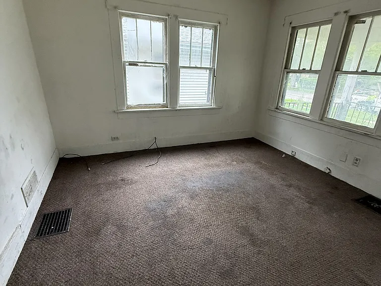 1303 E Whitmer St — Photo 16