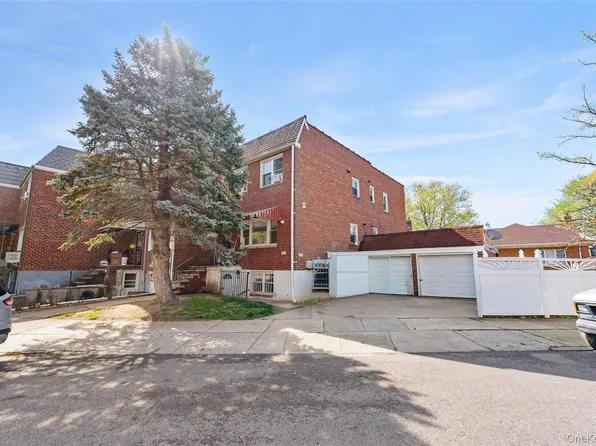 2535 Bayside Lane, Flushing, NY 11358