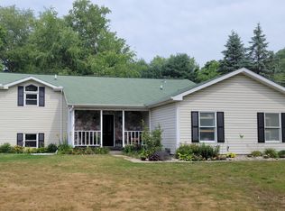 23320 Prairie View Ct, Mattawan, MI 49071