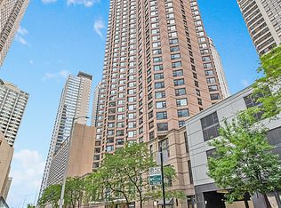 401 E Ontario St APT 3501, Chicago, IL 60611