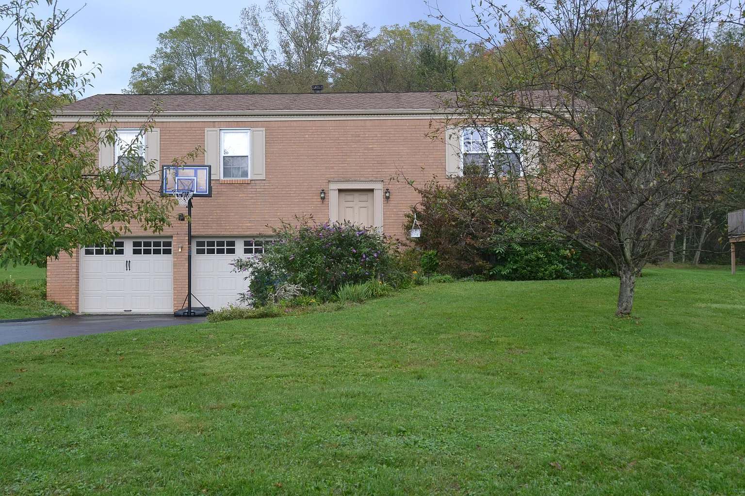 1645 Oblock Rd photo 1
