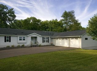 1155 County Road B E, Maplewood, MN 55109