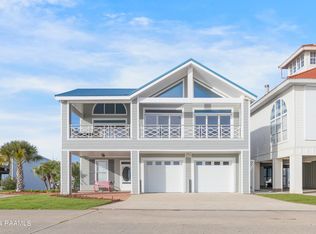 556 Bayview Dr, Cypremort Pt, LA 70538