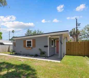 1786 New Hampshire Ave NE, Saint Petersburg, FL, 33703