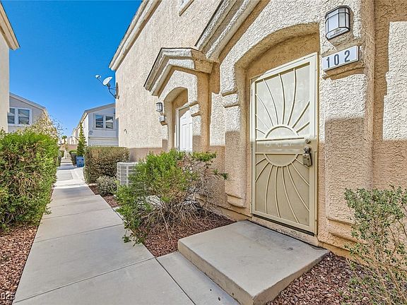 3rd image of 9314 Indian Corn Ct Unit 102