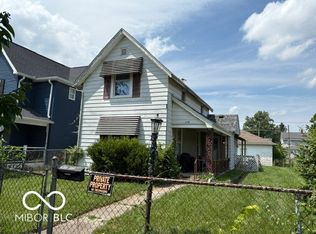 208 E 8th St, Muncie, IN 47302