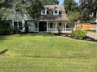 584 Woodstock Ln, Conroe, TX 77302