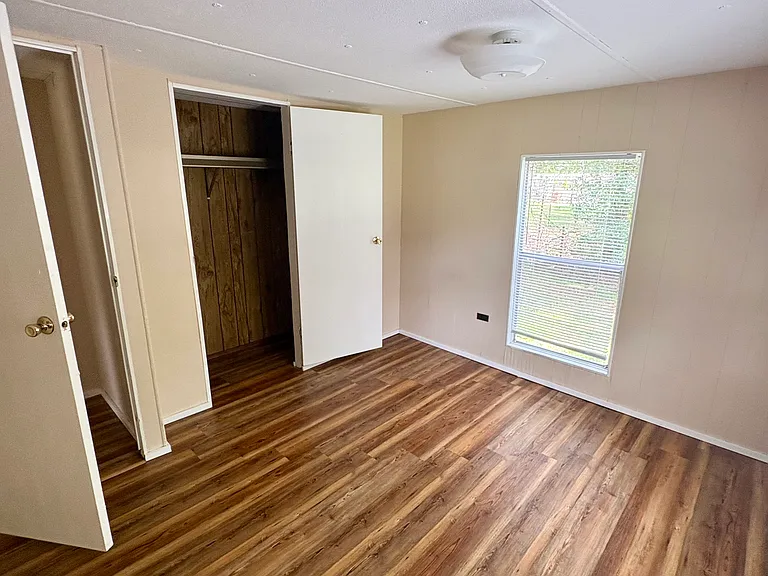 382 NW Lamar Pl — Photo 8