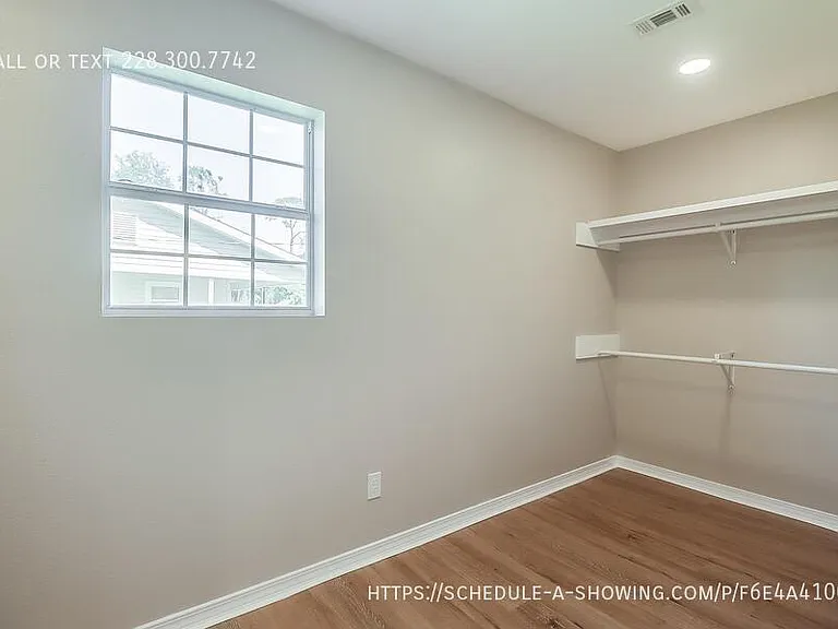 912 Maple St — Photo 22