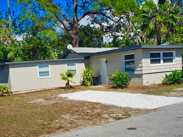 537 Edwards Dr, Sarasota, FL 34243