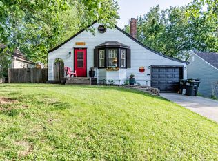 6035 Manderson St, Omaha, NE 68104