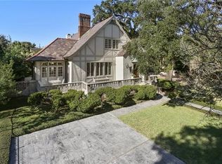 364 Walnut St, New Orleans, LA 70118