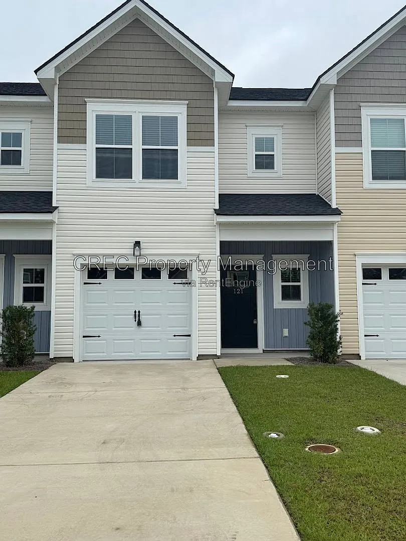 3 bed, 2.5 bath, 1506 sqft, $2,200 — Photo 1