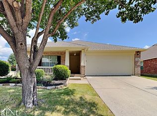 1236 Morning Dove Dr, Aubrey, TX 76227