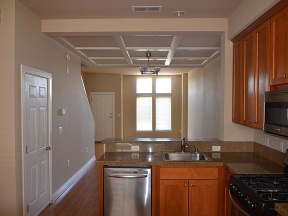 Kitchen/Living