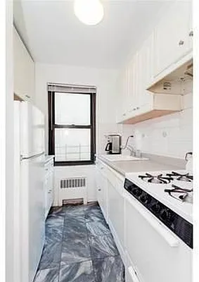 Rented by Compass | media 43