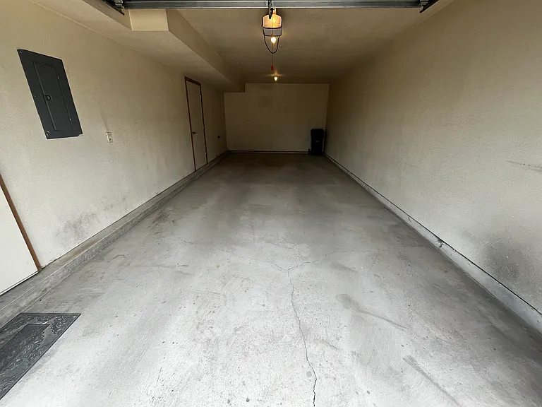 363 Harbor Town Ct #1 — Photo 16