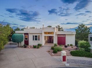 801 Piedra Larga Pl NE, Albuquerque, NM 87123