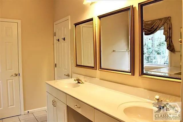 149 Walnut Ridge Dr — Photo 18