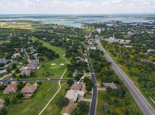 210 Big Spur N, Horseshoe Bay, TX 78657