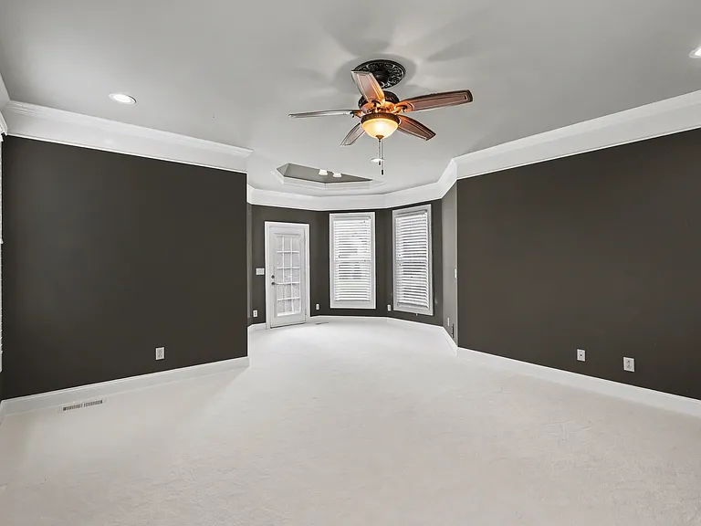5280 Murray Ln — Photo 18