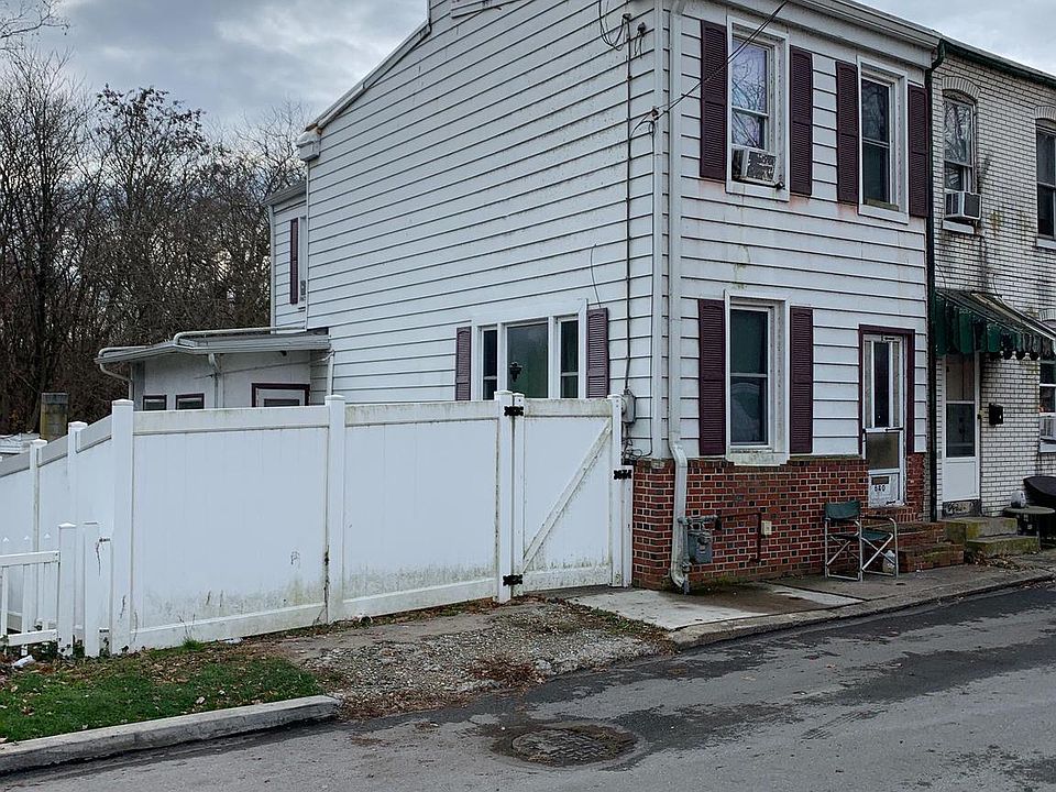 2nd image of 640 Fairview Ave