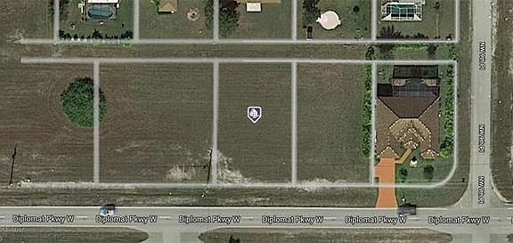 2nd image of 929 Diplomat Pkwy W