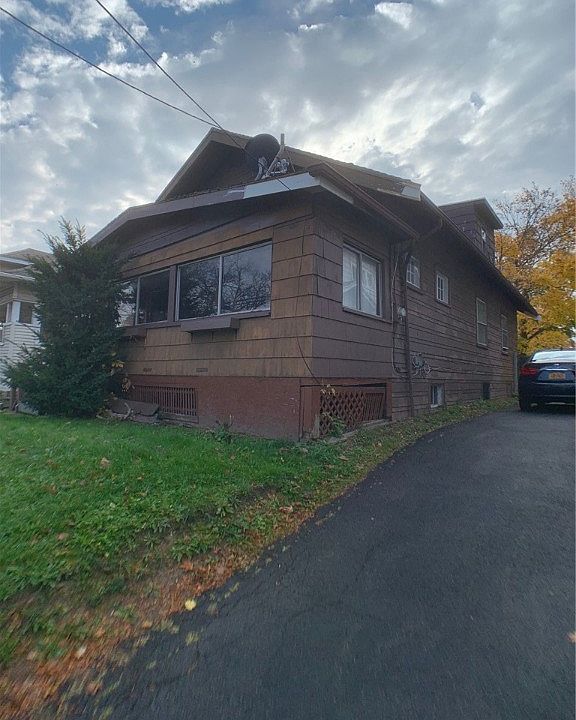 831 Ridgeway Ave, Rochester, NY 14615 Zillow