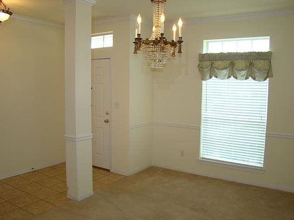 3rd image of 7830 Pecan Dr