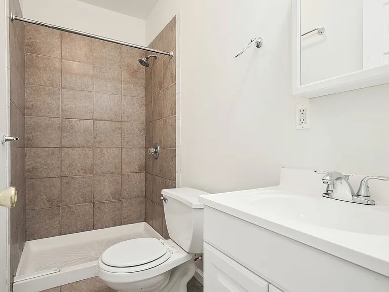 1616 Willington St #1 — Photo 2