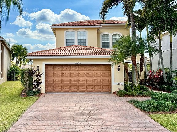 3rd image of 8808 Morgan Landing Way