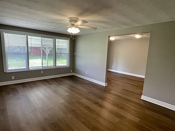 4th image of 1377 S Maple Ave