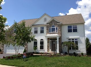 7960 Tree Lake Blvd, Powell, OH 43065